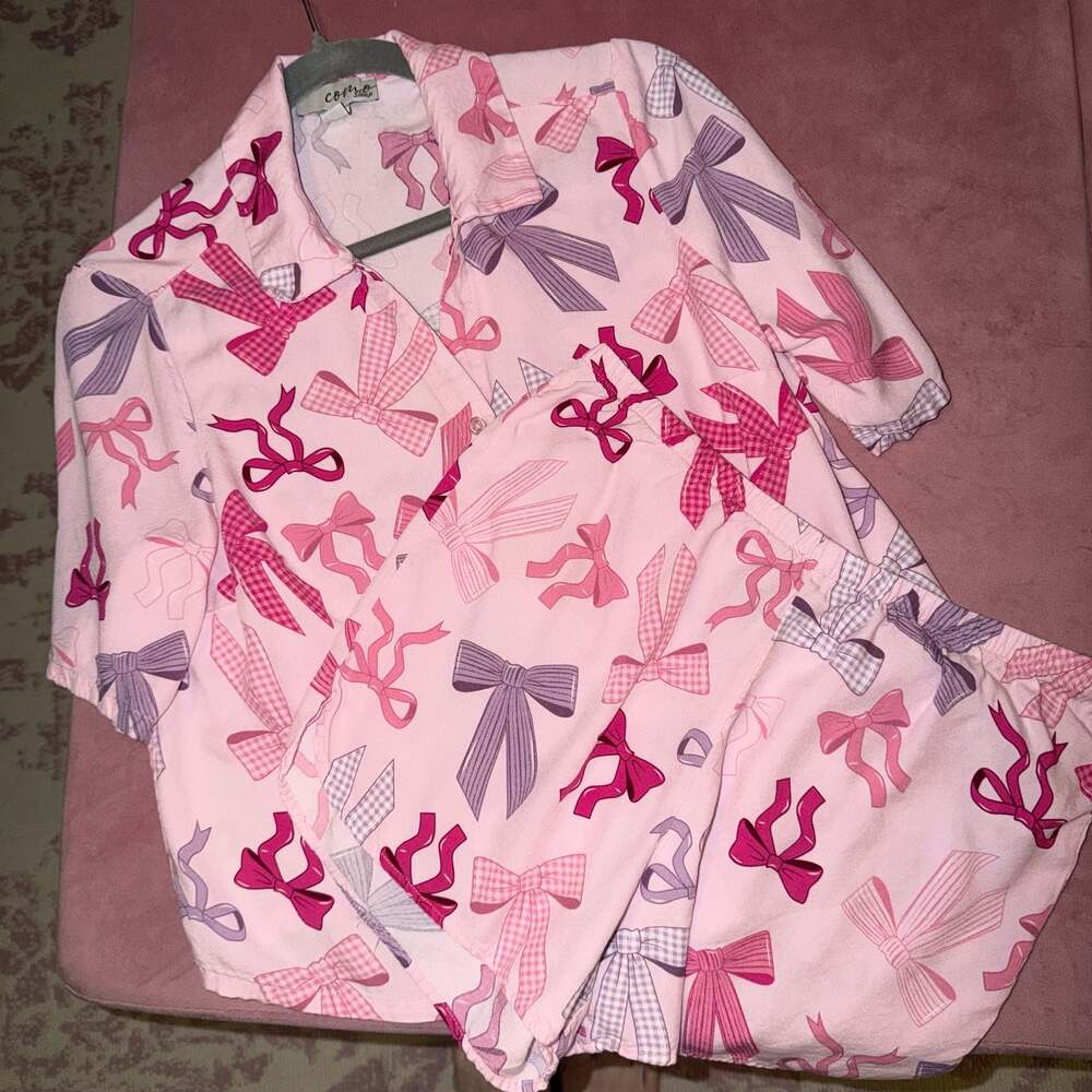 Como Sleep Women's Pink Bow Print Button-Down Pajama Set